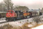 Grain train rolls east through Oakland